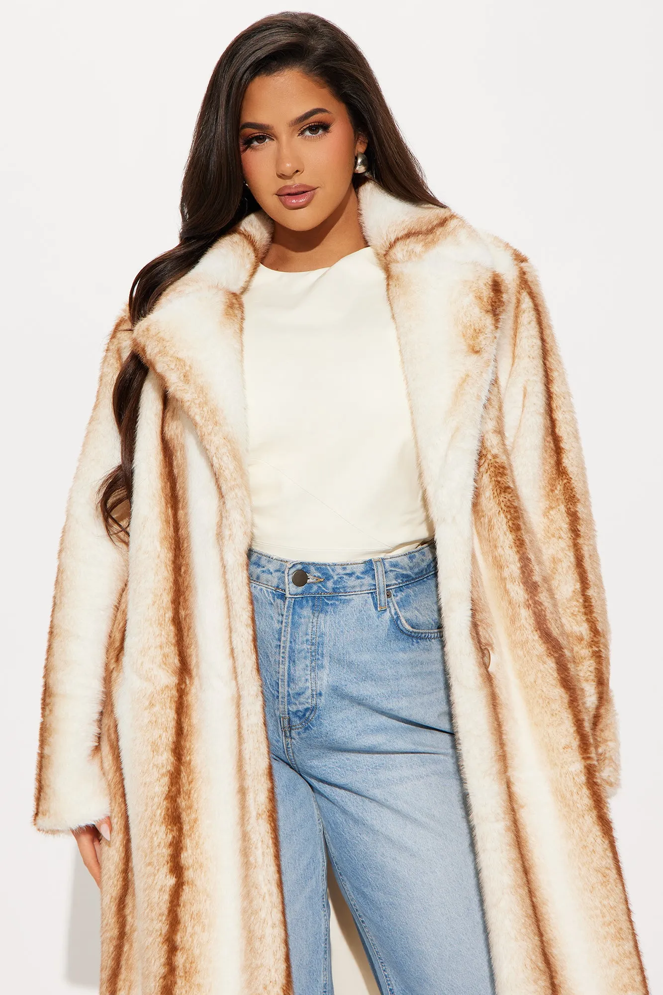 Aspen Ready Faux Fur Coat - White/combo