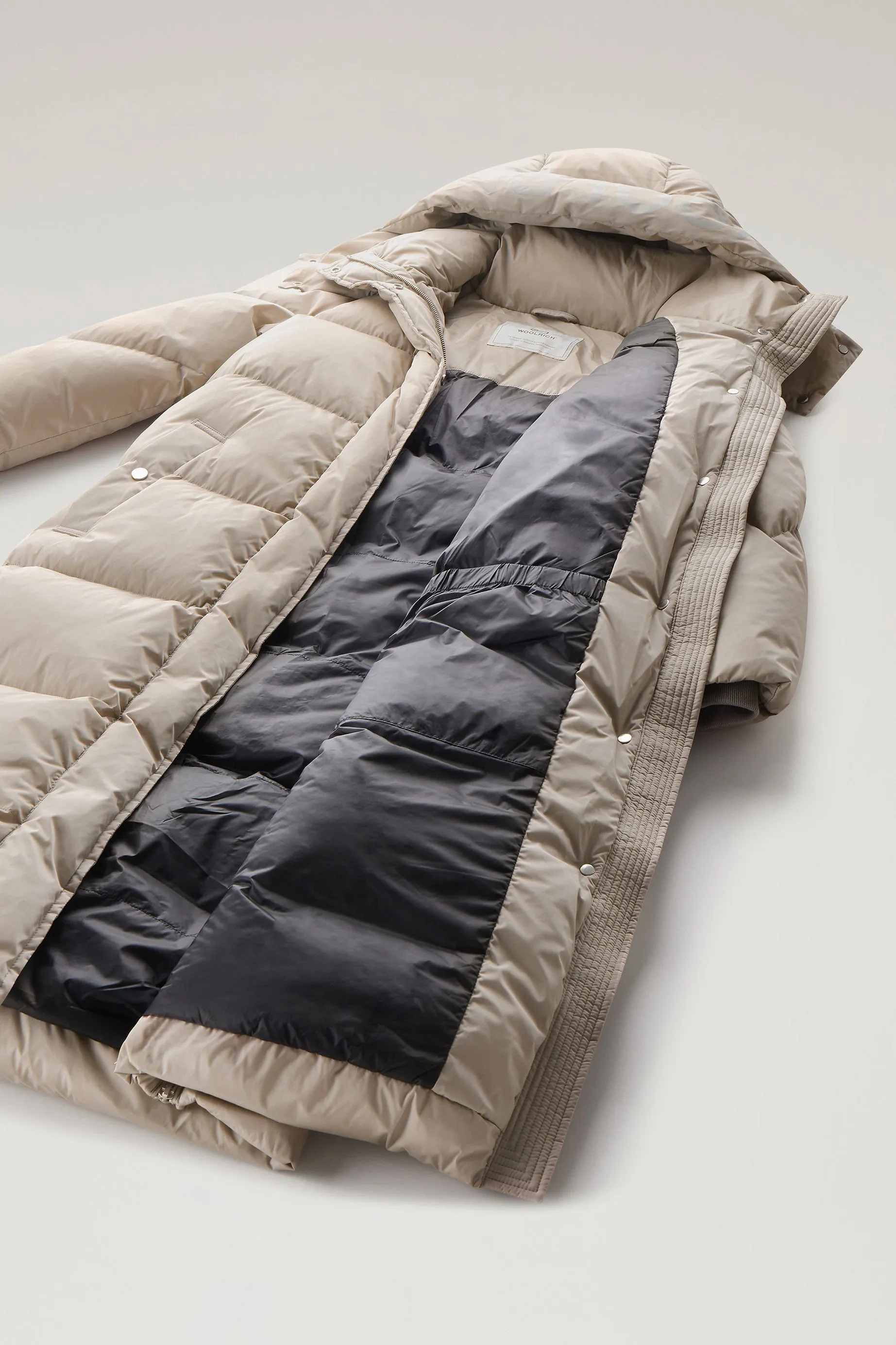 Aurora Long Parka in Stretch Nylon Light Taupe