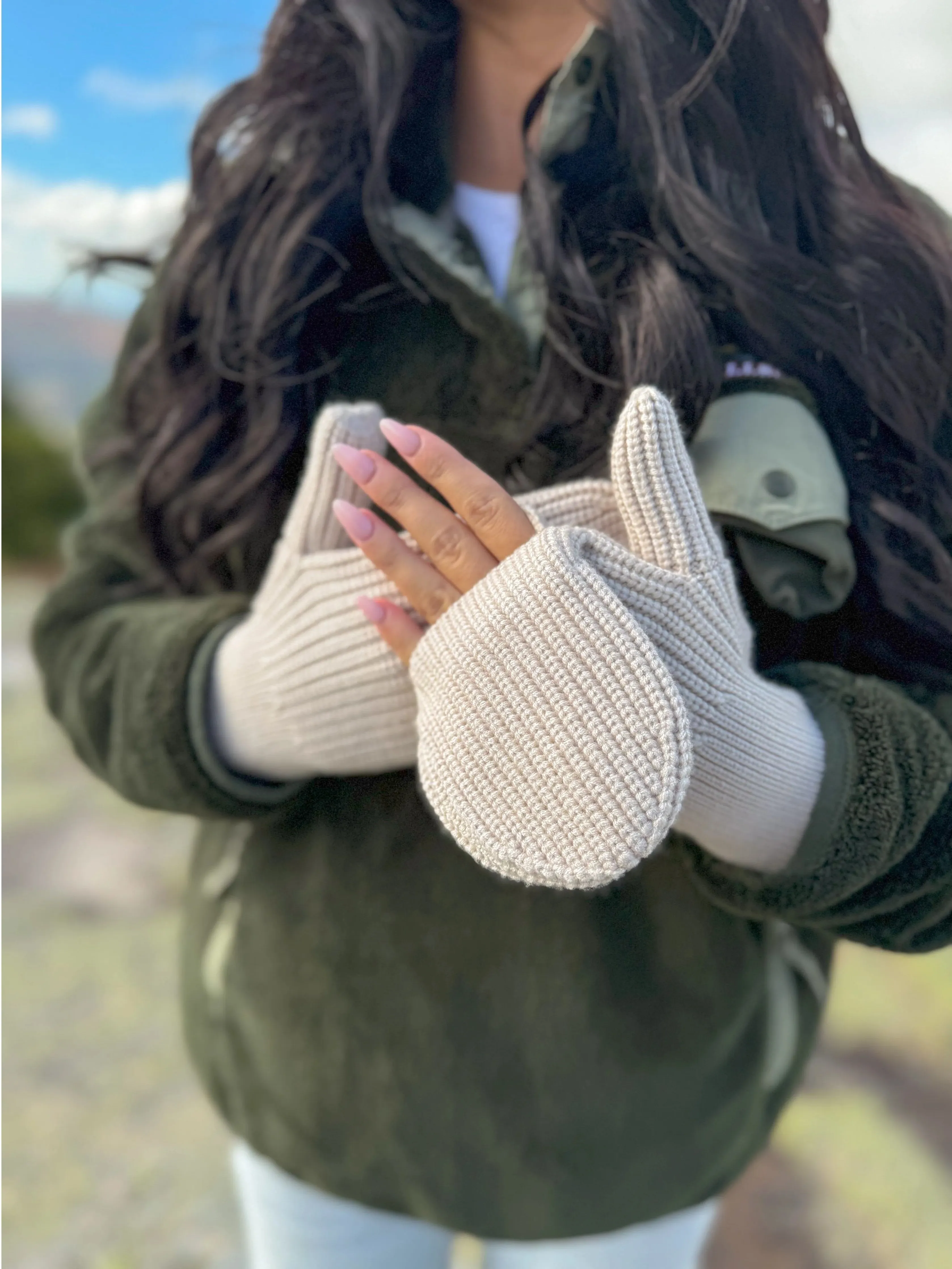 CC Beanie Open Slit Mittens