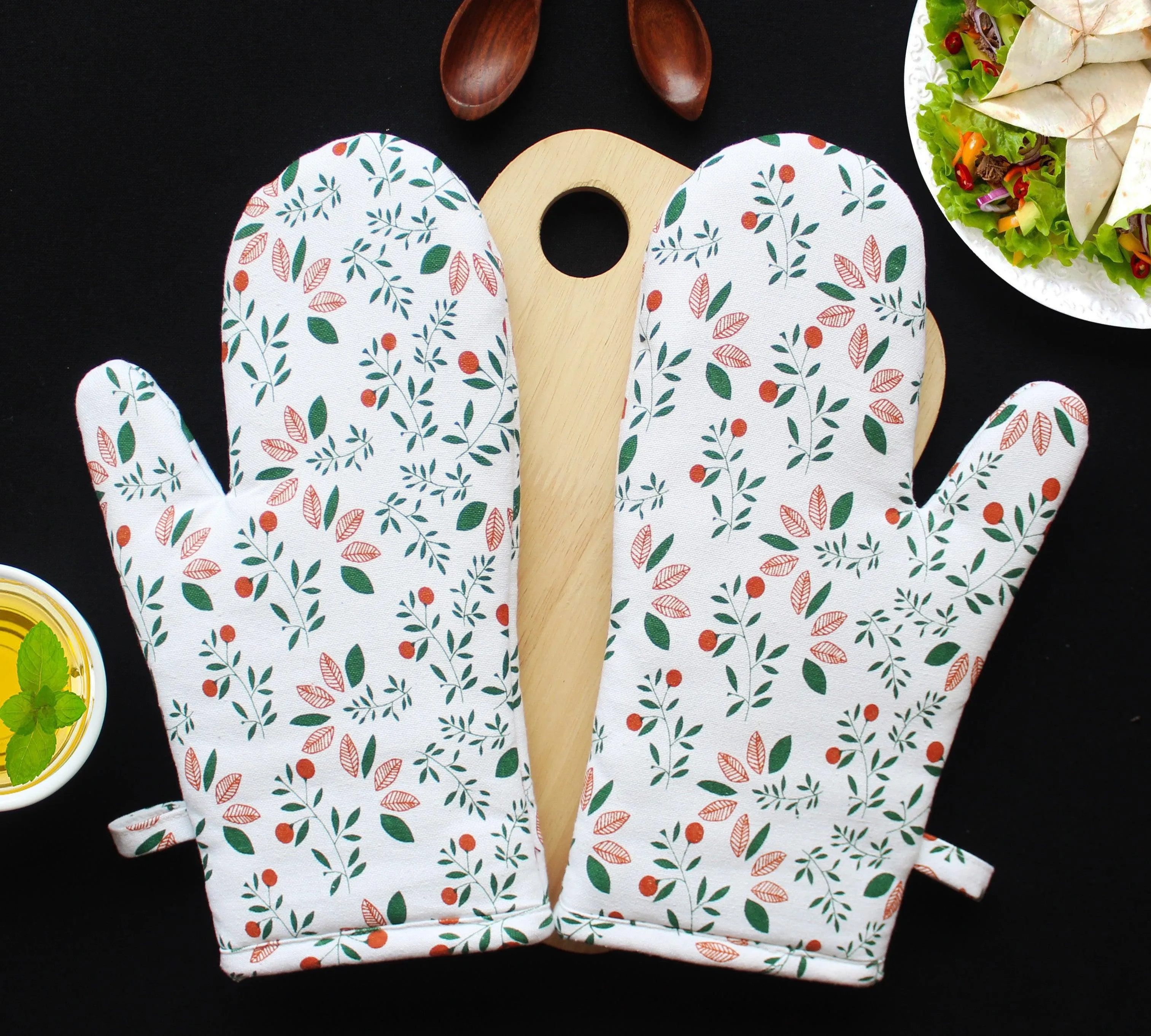 Cotton Kathambari Leaf Oven Gloves Pack of 2