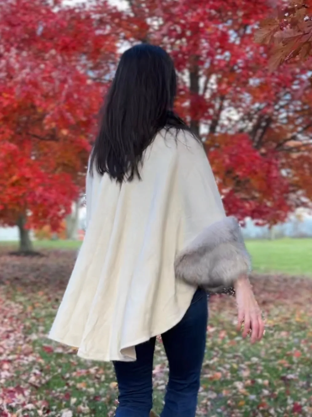 Fur Trim Kimono Knitted Cape with  Autumn Winter Imitation Rabbit Fur Collar Windproof Cloak Boho Style  Fur Collar Shawl Warm Cardigan solid color - Oatmeal