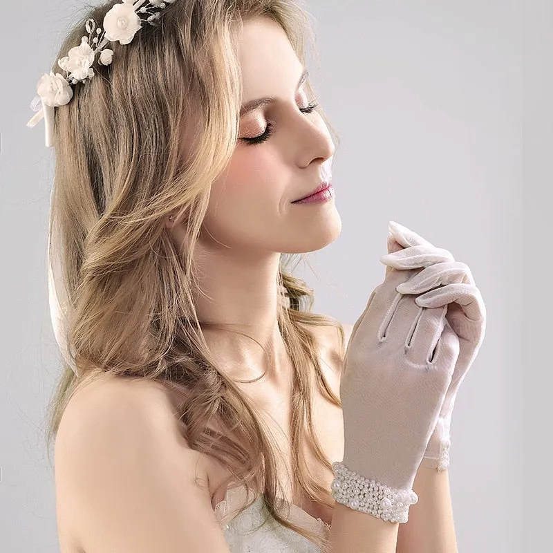 Glamour Pearl Bridal Wedding Gloves