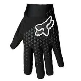 GLOVES YTH DEFEND BLK SMALL