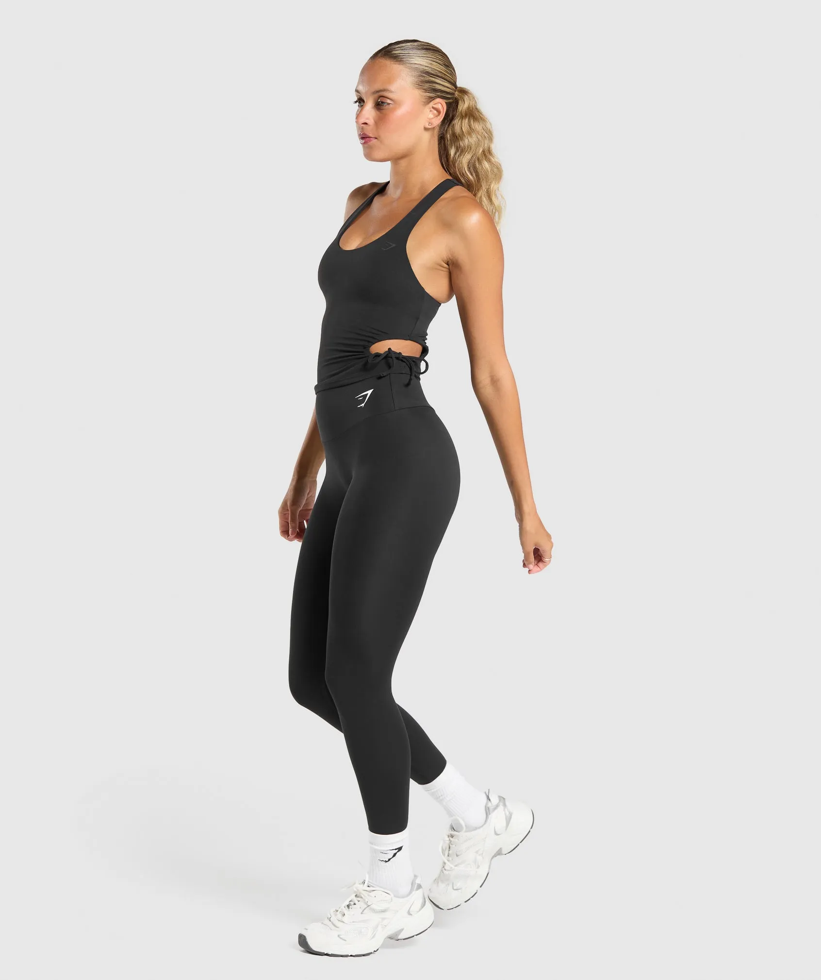 Gymshark Ruched Side Tank With Shelf - Black