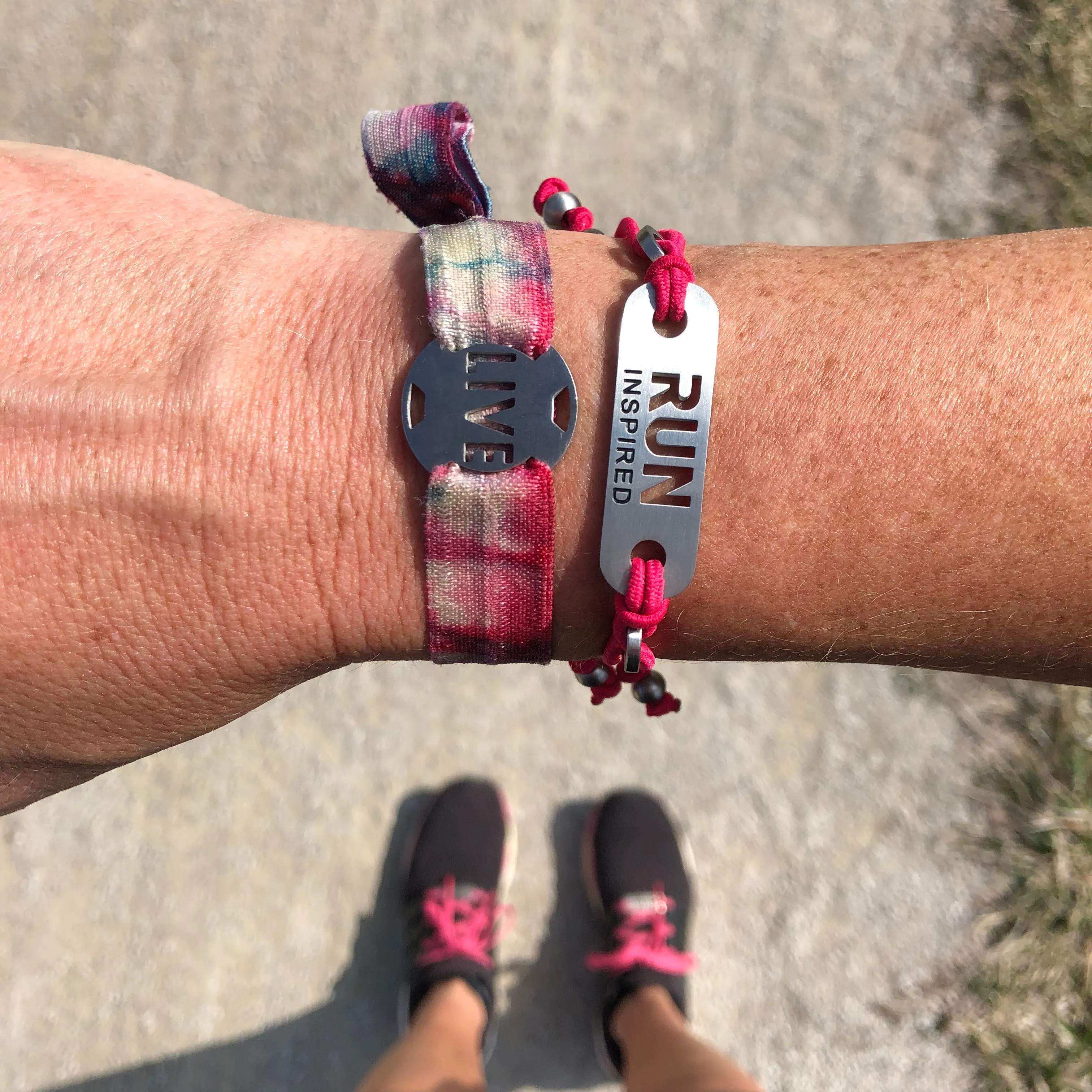 RUN INSPIRED Running Bracelet - Adjustable Black or Pink Stretch